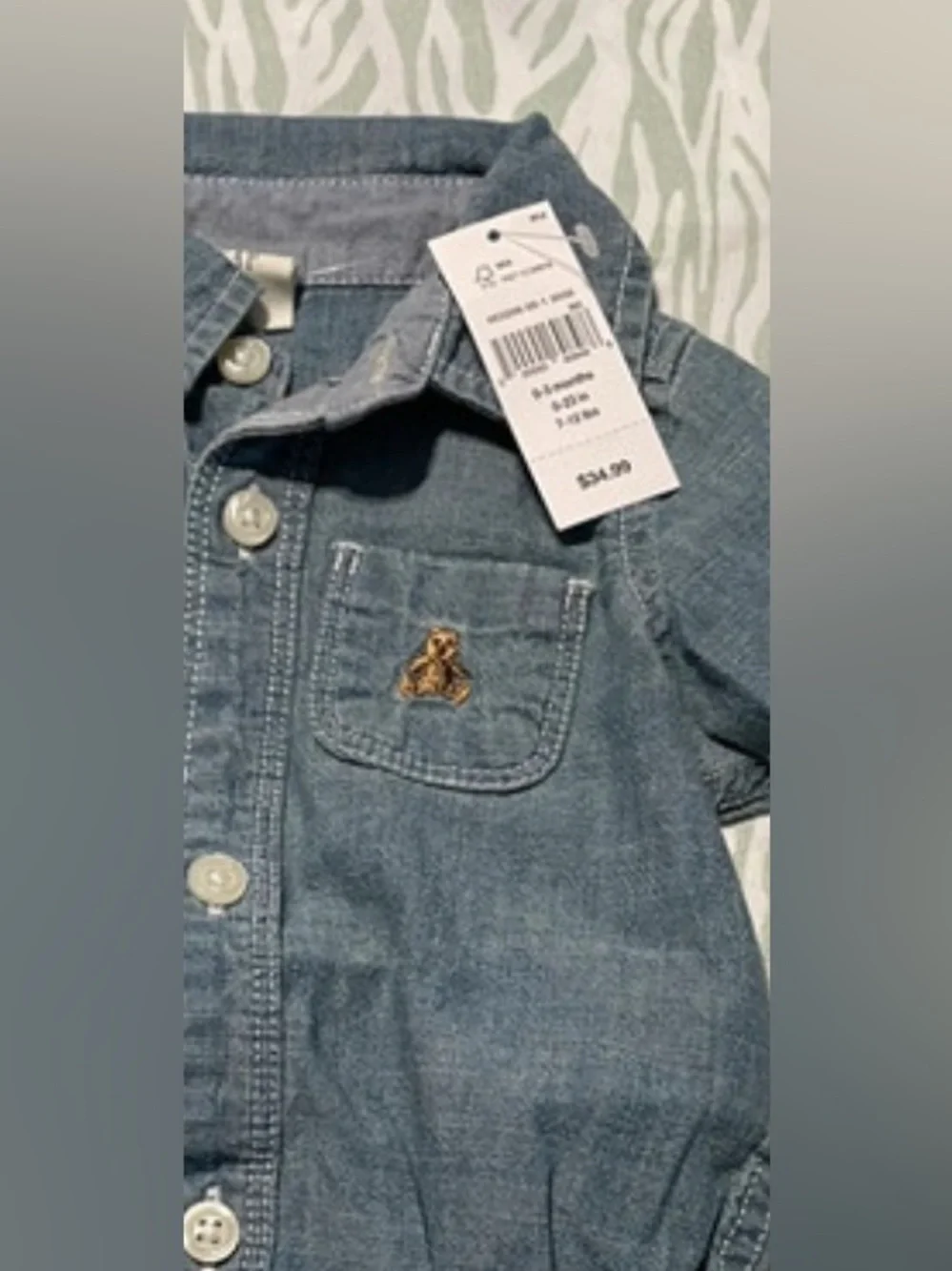NWT-Gap 0-3 month Denim Button-Up Baby Onesie with Embroidered Bear